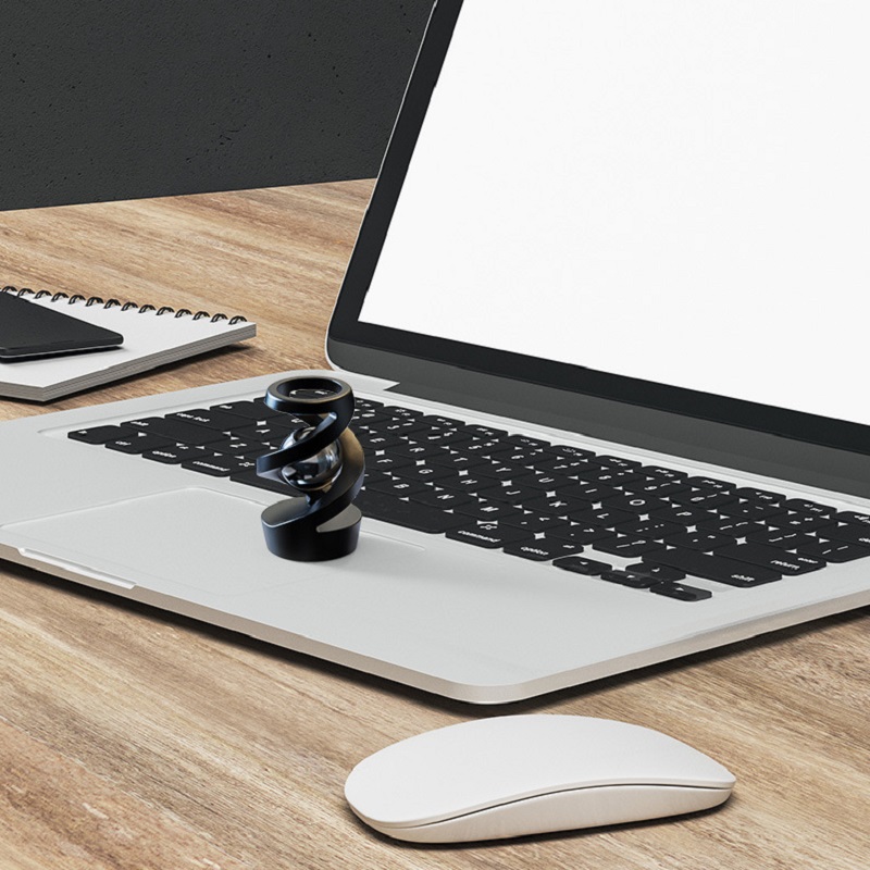バイラルメタルドラゴンスピナー デスクトップフィジェットトイ - Office Tech And Gadgets のレビューと価格